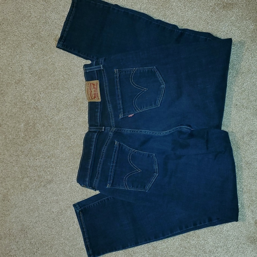 Levi Strauss & Co. Classic Straight 6S
